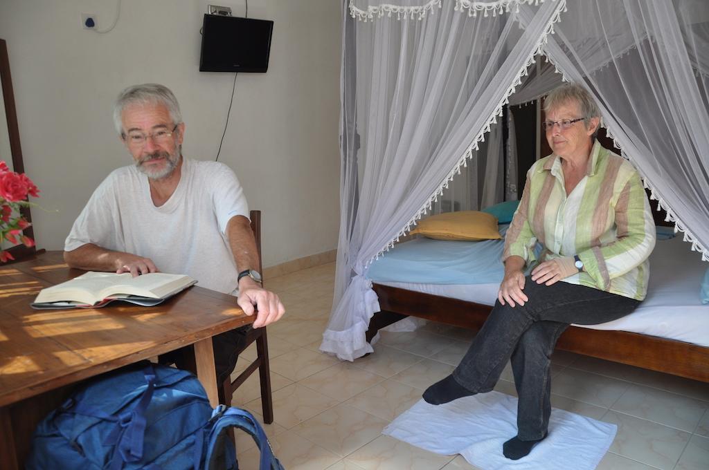 Thenu Rest Guest House Galle Ngoại thất bức ảnh