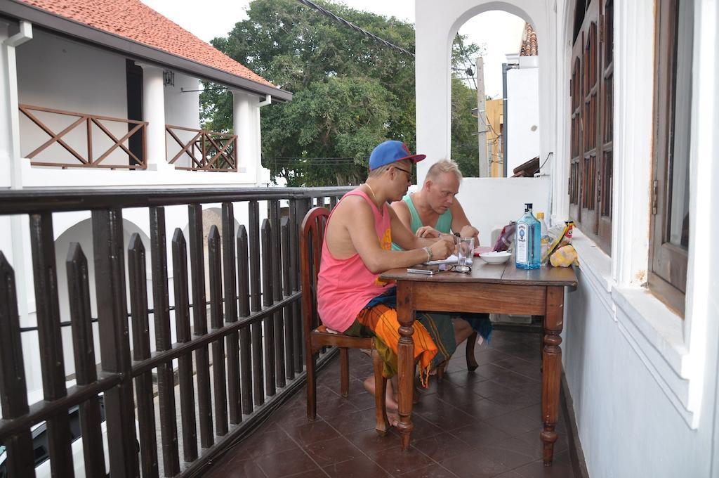 Thenu Rest Guest House Galle Ngoại thất bức ảnh